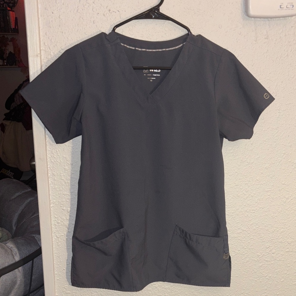 Wink Scrubs Pewter Scrub Top Size XS